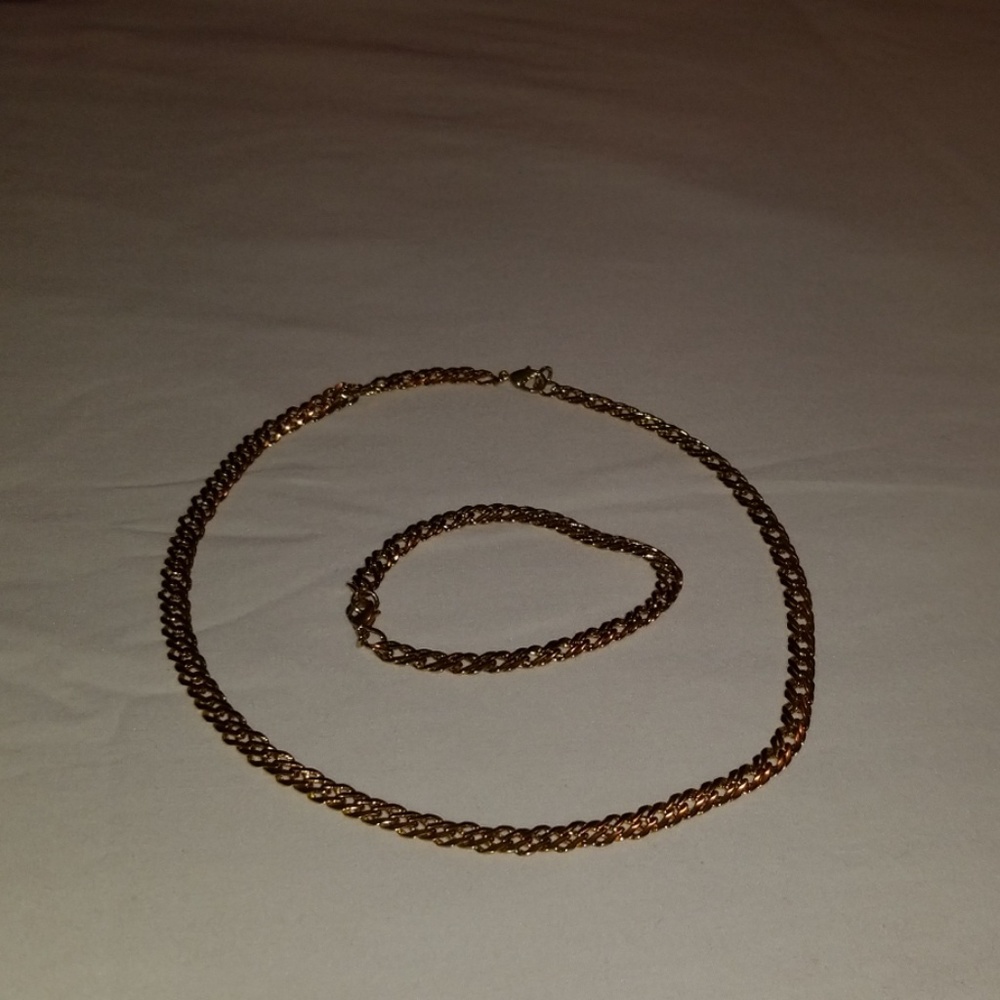 Fashion necklace